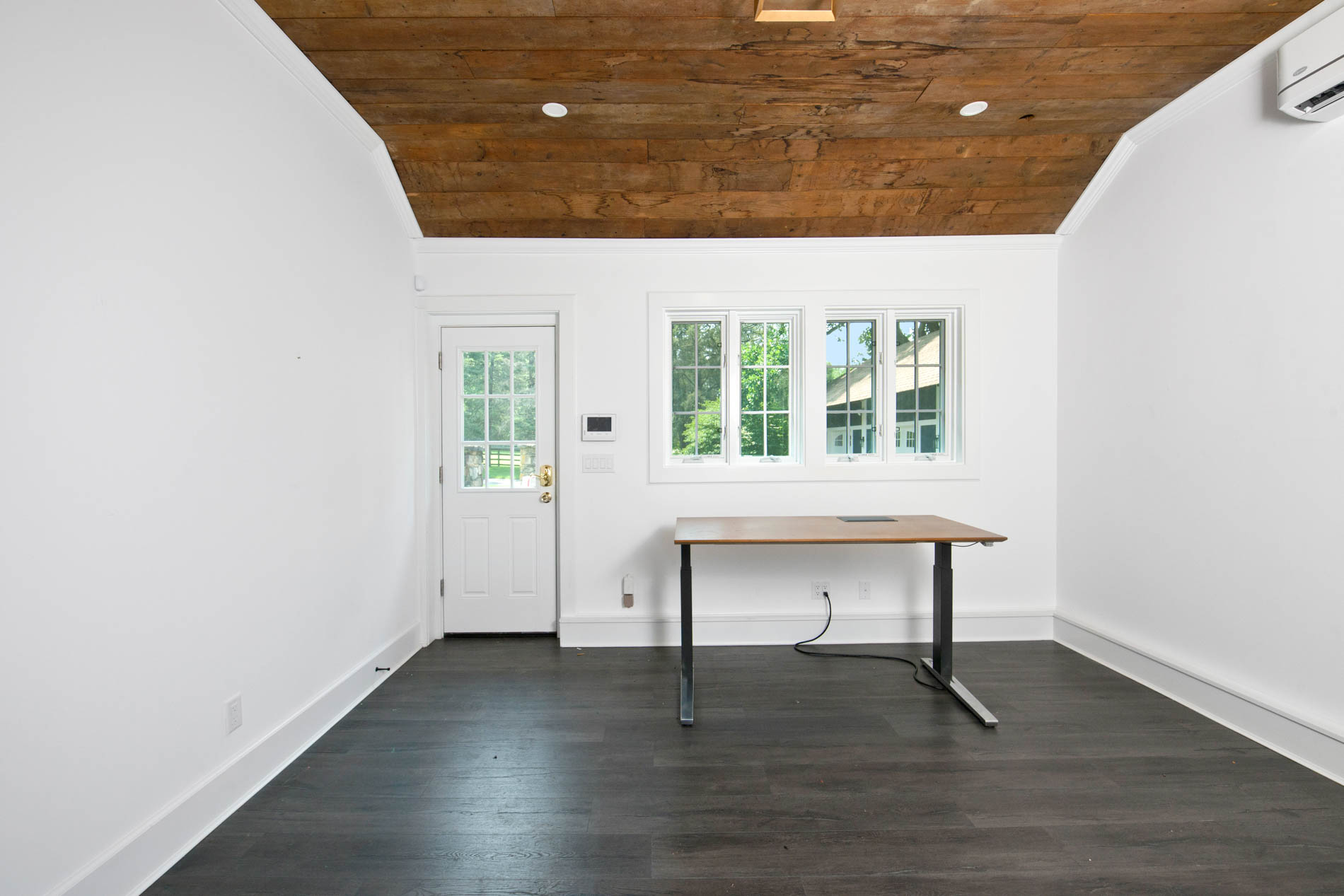 849 LAKE Short Term Rental Group of Greenwich